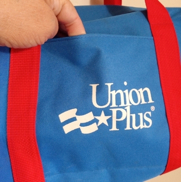 Union Plus Duffle Bag - Picture 3 of 8